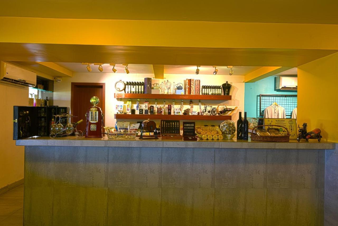The Source At Sula Hotell Nashik Exteriör bild