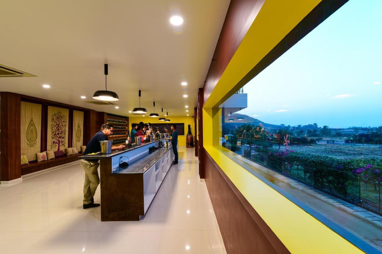 The Source At Sula Hotell Nashik Exteriör bild