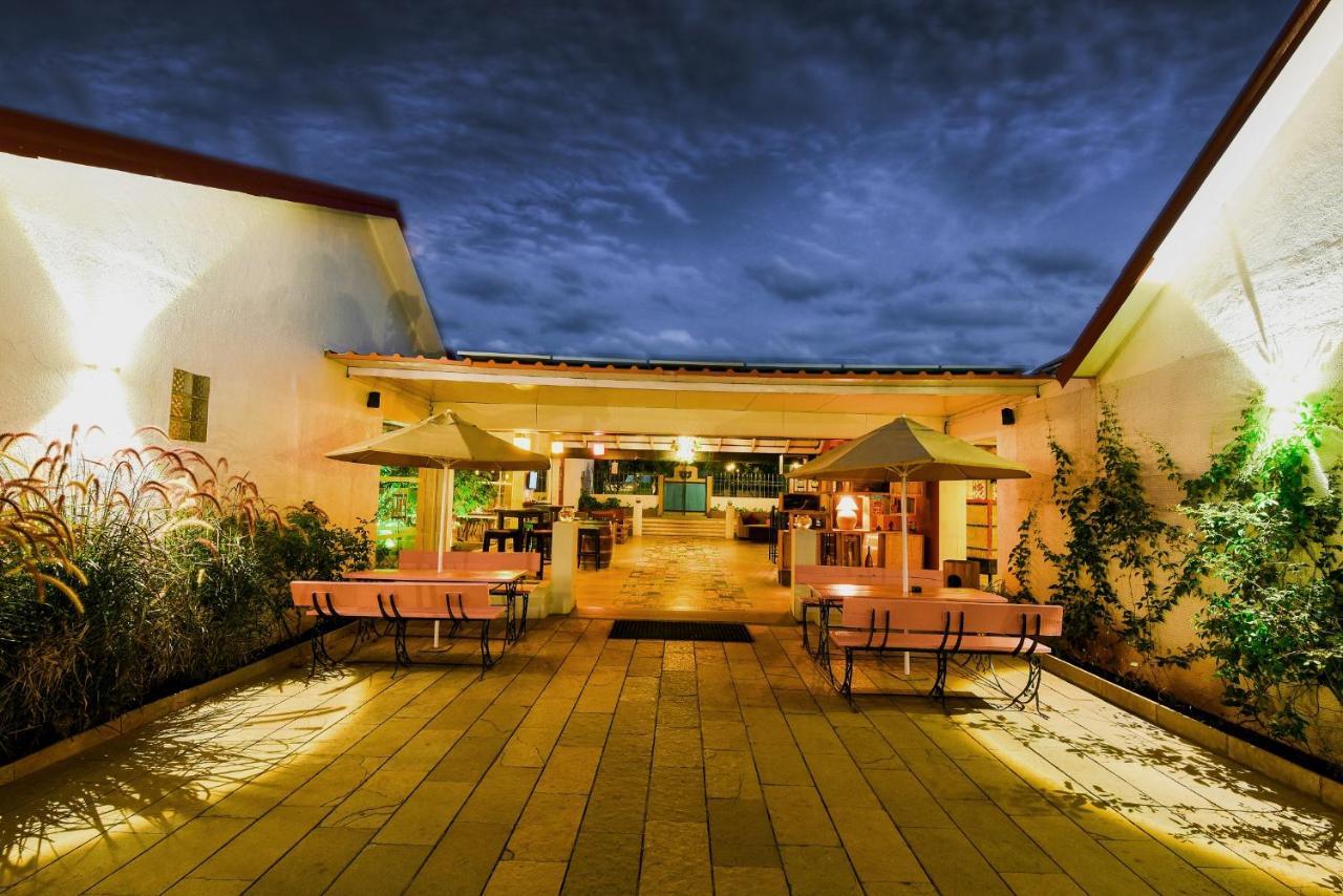 The Source At Sula Hotell Nashik Exteriör bild