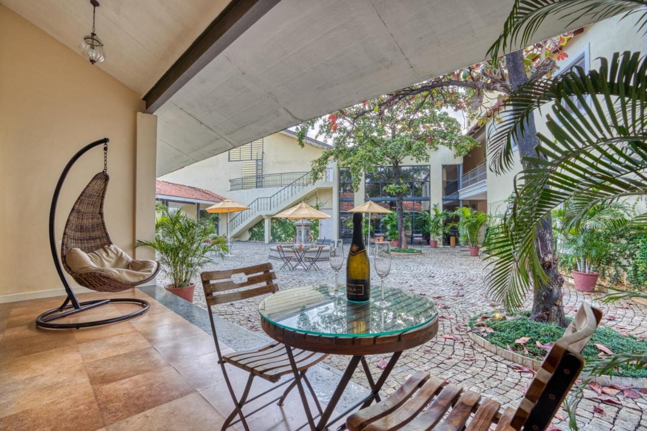 The Source At Sula Hotell Nashik Exteriör bild
